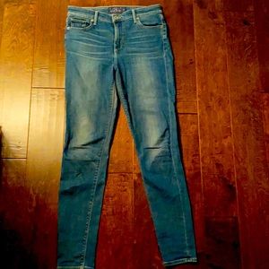 Comfy Jeans